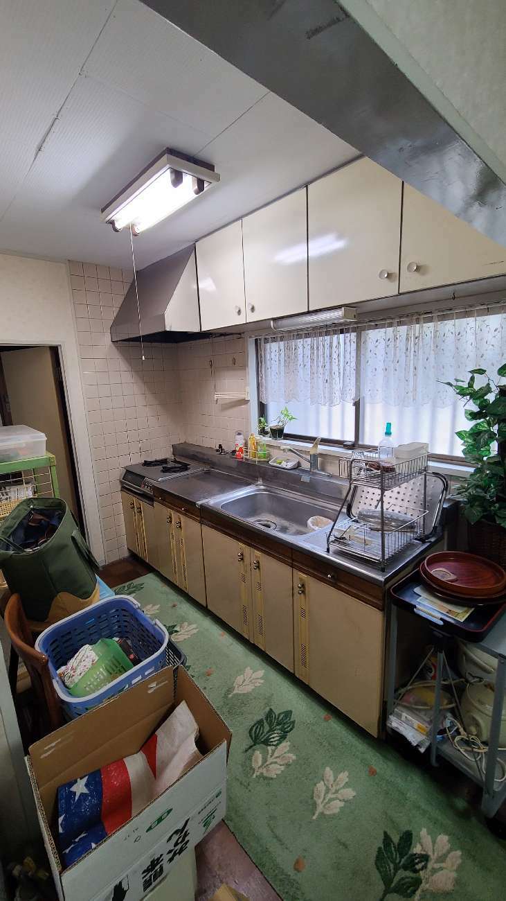 キッチンリフォーム工事 | 藤沢市周辺エリアのリフォーム（キッチン、浴槽、トイレ、外壁塗装等）｜ 株式会社内藤商事